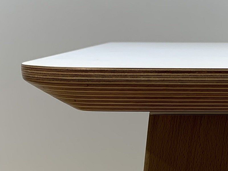 mesas-altas-esquinas-redondeadas