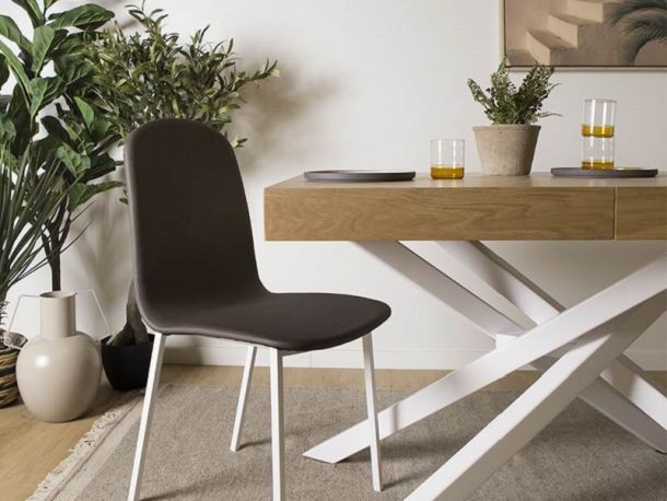 Mesa-patas-inclinadas-extensible