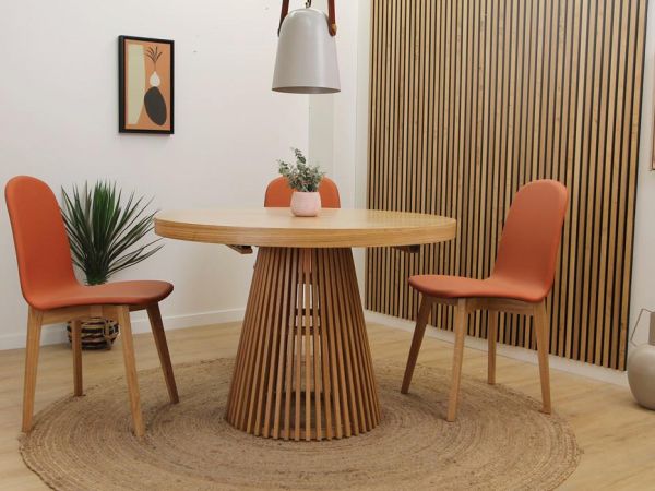 mesas-redondas-madera-clara