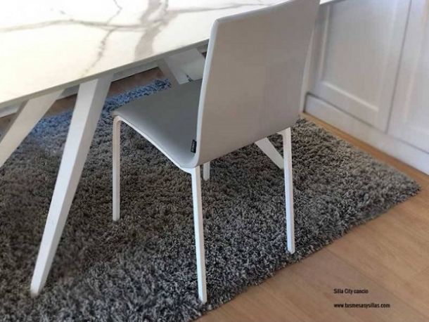 modelos-sillas-tapizadas-estrechas